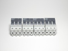*Lot of 4* Allen-Bradley 1492-FB3C30 Fuse Holder 3P 30A 600V