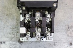 CUTLER HAMMER A10DN0 NEMA SIZE 2 45 AMP MOTOR STARTER – SERIES A1