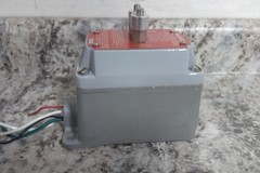 Appleton Electric EFSR-GFI 125VAC 20 A GFI Cover Receptacle & Box