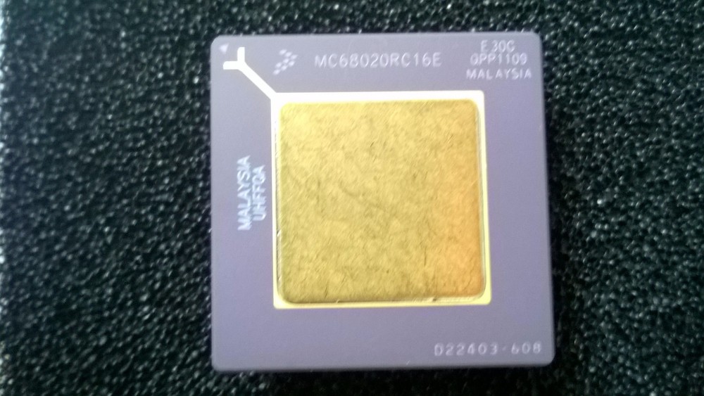 MC68020RC-16E Freescale MPU M680X0 16MHZ 114PGA MC68020RC16E