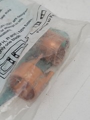 Lot of 5 – (2) LRU263R Littelfuse Fuse Reducers – Next Day Option – New