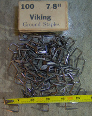 Vintage 100 count 7/8″ Electric Ground Staples Viking