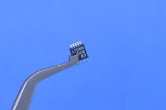 2 Analog 5.5V~100V IC Positive/Negative Isolation 100kHz~1MHz Step-Up/Down DC-DC