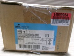 Cooper / Crouse Hinds HUB10 4″ Conduit Hub w/ Insulated Throat AK
