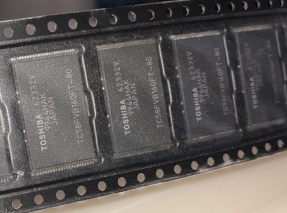 Toshiba TC58FVB160FT-80 16-MBIT Erasable Flash Memory CMOS 80ns TSSOP48 Qty.1