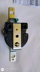 BRASS PLATE FLOOR RECEPTACLE ARROWHART 15A 125V 2P 3W GRD BRUSH STAIN READ DESC
