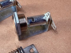 AERONAUTICAL ELEC 75-302 PANEL MOUNT LAMP BULB BAYONET BASE SOCKET HOLDER