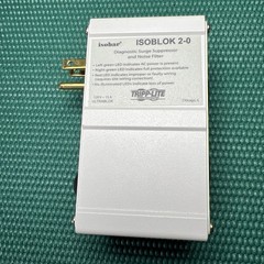 Tripp-Lite ISOBLOK 2-0 120V Diagnostic Surge Suppressor Noise Filter Outlet