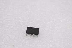MICROCHIP TECHNOLOGY PIC16C56A-04/SO MICROCONTROLLER 25 RAM (LOT OF 20)