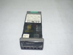 Cal Controls 3200 Temperature Controller 2A 250V 100-240V w/o Buttons AS IS