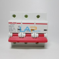 1 Pc. New Circuit Breaker DZ47-125 3P 3-phase switch 63/80A/100A/125A