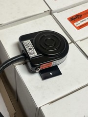 491-SC3 LINEMASTER – Compact Foot Switch, Electrical Single Pedal Momentary