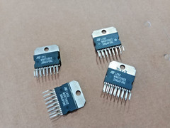 12PCS LOT-STMicroelectronics L292 Monolithic LSI circuit in 15-lead Multiwatt