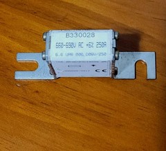 Mersen Ferraz Protistor Semiconductor Fuse B330028 660-690V AC 250A Lot of 6 !