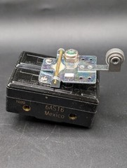 6AS13 Micro Switch – New Open Box