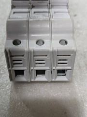 Eaton C383FHCC-3 Class CC 3-Pole Modular Fuse Holder Box of 4 Industrial OEM