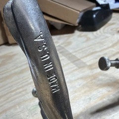 ERICO B265 Cable Clamp Assemblies B265 For Repair, see pictures.