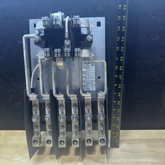 Siemens WMS-263 200 Amp 600 V Meter Socket Test Block 3 Phase