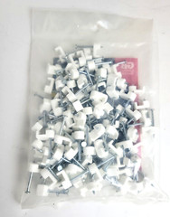 Gardner Bender® PMW-100B Plastic Staples, White, 3/16″ 100 Count – NEW & SEALED