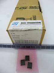 3 pieces M28F256-15C3 = 28F256 256Kbit (32Kx8) FLASH -40° to +125°C NEW ~