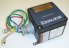 INNOVATIVE TECHNOLOGY FXT40-1P101 W/FEET SURGE SUPPRESSOR – USED