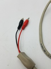 VCR BK CH1/L RD: CH2/R, 2 Sided Black and Red Battery Pin Cable
