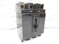 General Electric – TE32040 – Molded Case Circuit Breaker – 40 Amp (REFURBISHED)