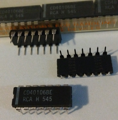 Lot of 25: RCA CD40106BE