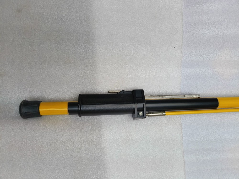 SALISBURY MEDALIST FIBER GLASS HOT STICK 4009 SHOTGUN 80