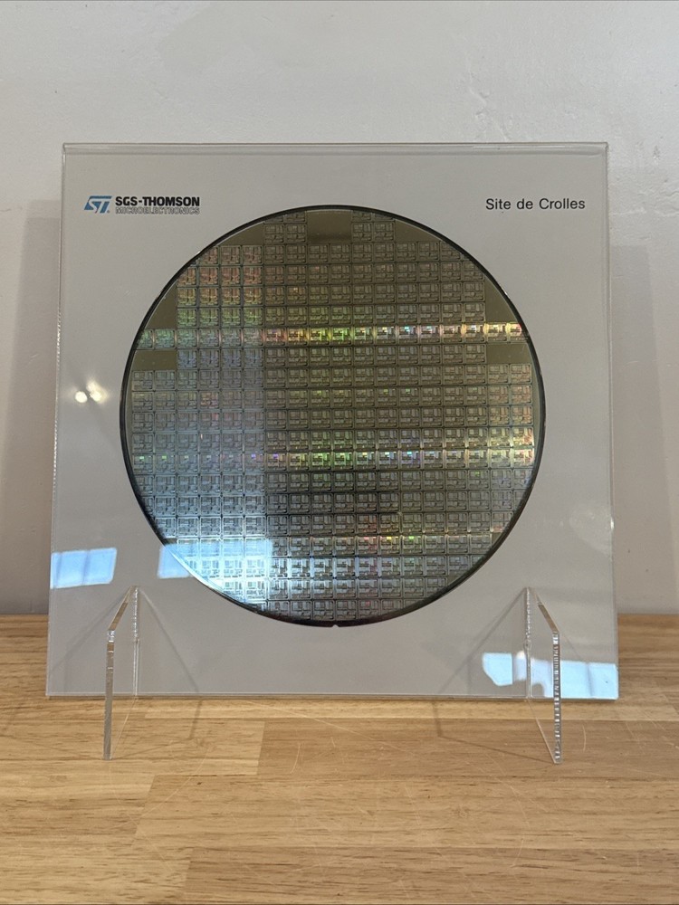 Sgs Thomson Microelectronics Silicone Wafer With Stand 8″ Crolles France STM