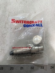 Switchcraft R4FZ 4-Pin Female Right Angle XLR Cable Mount Connector OEM