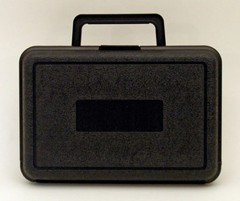 204 – PLATT LUGGAGE – BLOW MOLDED CASE – Exterior Dimensions (L x W x D): 9 1/2″