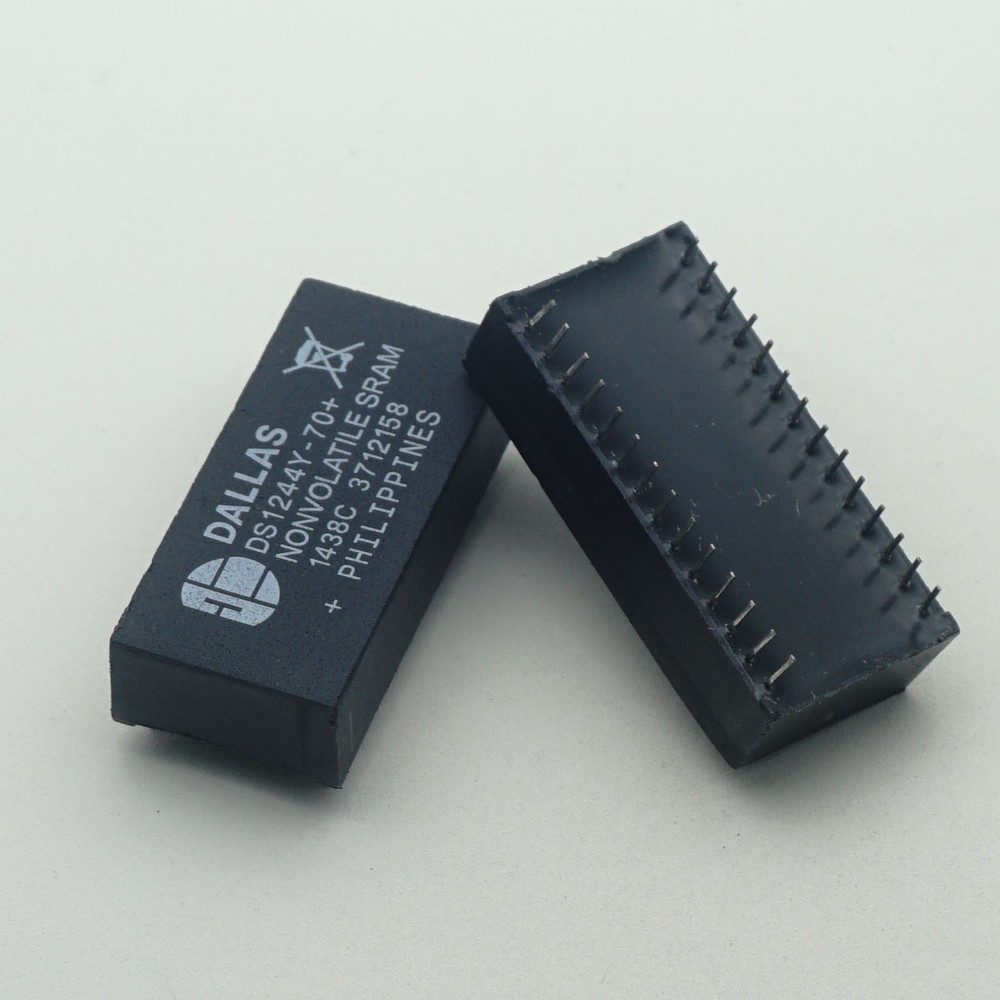 DALLAS DS1244Y-70+ DS1244-70 NVSRAM 256KBIT 70NS DIP28 x 1PC NEW