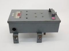 Westinghouse 1470722-A Fusible Bus Plug In Unit Type COP 240V 30A 3P