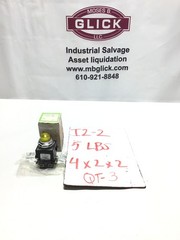 General Electric CR104PLT18E Pushbutton Light