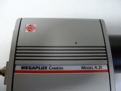 REDLAKE MASD INC MEGAPLUS CAMERA MODEL 4.2i INDUSTRIAL CAMERA WITH LEN