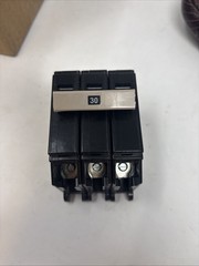 New – Eaton – CH330 – Standard Circuit Breaker, 240 Vac, 30 A, 10 Kaic, 3 Poles
