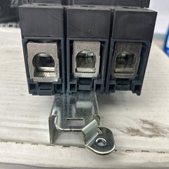 SQUARE D JGA36200 circuit breaker