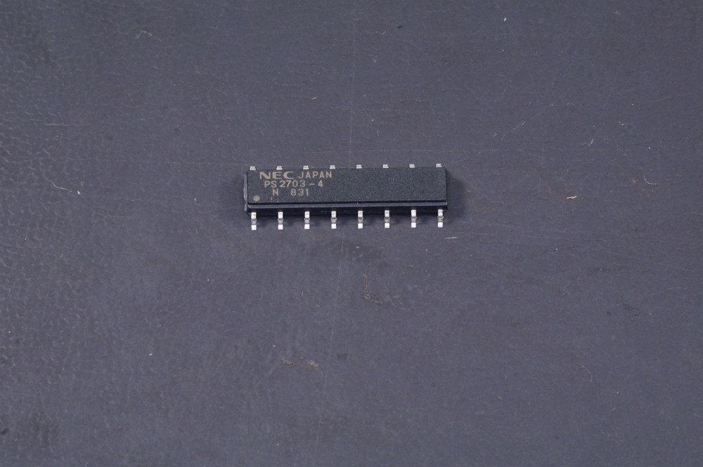 PS2703-4 NEC Photocoupler 16-Pin SOP –55C 100C Operation Temp 3750 Vr.m.s 120V