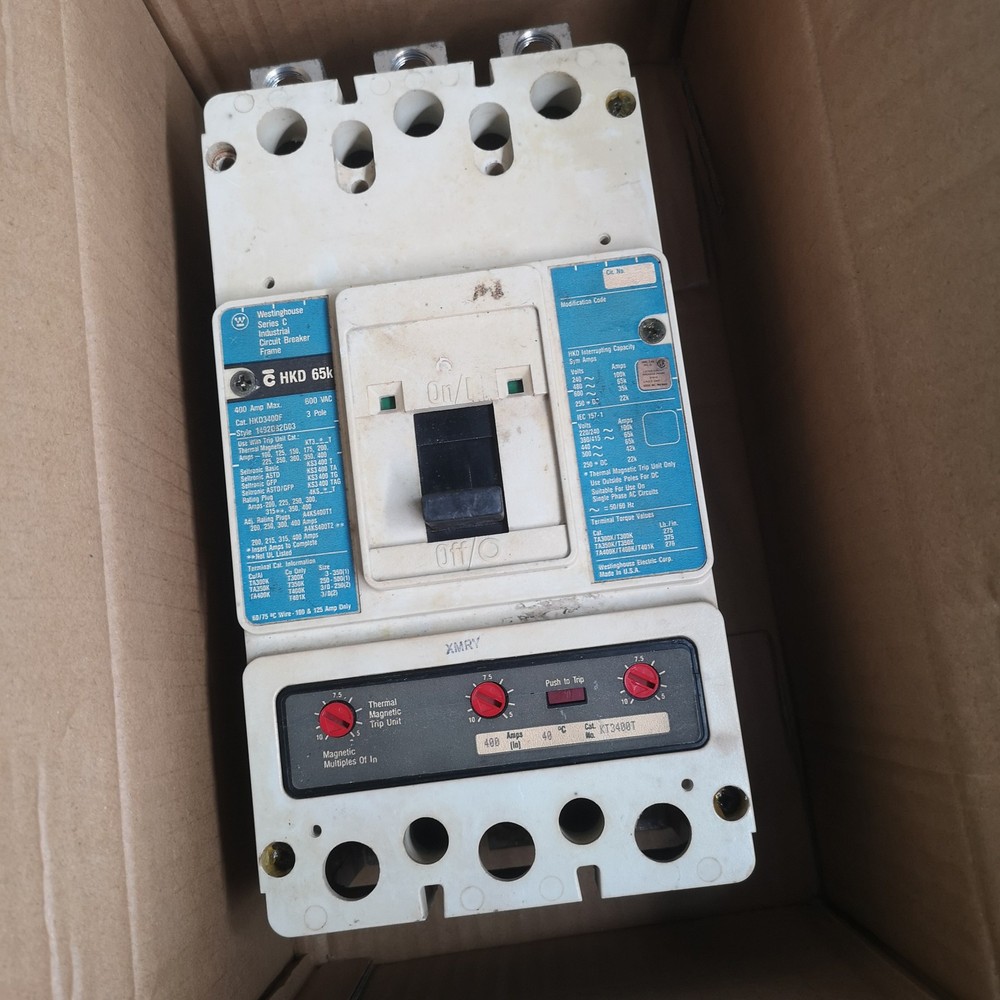 Cutler-Hammer Circuit Breaker HKD3400F #541