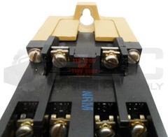 ALLEN BRADLEY 700-P200A1 /B AC RELAY W/ PA236 COIL W/ 700-PB20 /A ADDER DECK