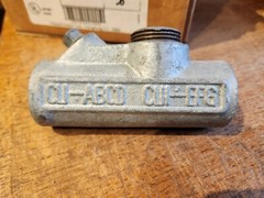 ONE NOS PECO EYA-75 3/4″ Iron Female Explosionproof Conduit Seal Fitting
