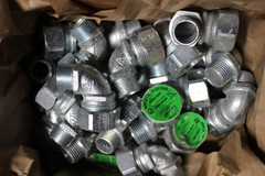 Appleton Electric CG90-2550S 1/2″ 90Degree watertight Cord Grip Connector lot 25