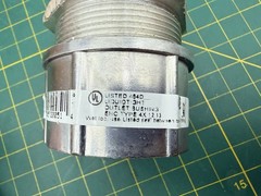 Hubbell SHC1051 Kellems Wire Management Cord Connector .88-1.00″ Diam 1-1/4″ Hub