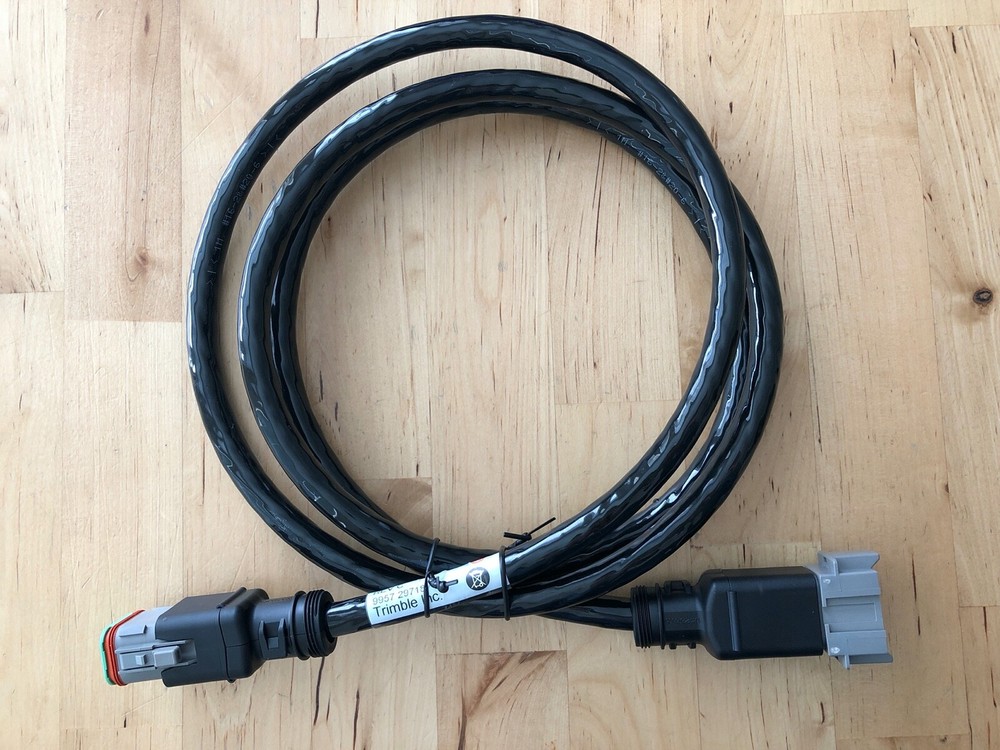 Trimble 150418-020 Rev C Cable Cord Connector 8-Pin Male 8-Pin Female 995729718
