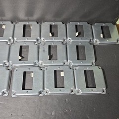 LOT OF 16 Thomas & Betts RS-16-CC, 4″ Box, 1/2″ Raised, 1-GFI, Square Box Cover