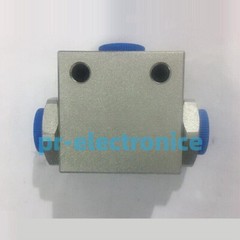 1PCS New Small 3-Way Female Hydraulic Shuttle Valve VUSF-G1/4 G3/8 G1/2 G3/4 G1