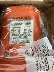 Linemaster Hercules 511-B20X Foot-switch. W-976s