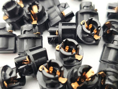 Lot of 30 CEC Replacement Sockets For T1-1/2 Twist Lock Wedge Base Lamp Sockets