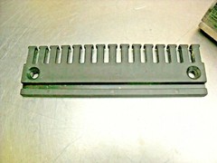 QTY 10 – igus 3150 ZB 15 teeth Chain Energy Wrap Plate Lots 0f 1`0